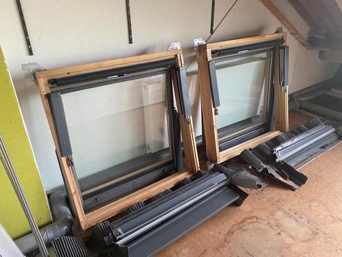 Velux GGL P04 tuimelvenster, Doe-het-zelf en Verbouw, Glas en Ramen, Zo goed als nieuw, Dakraam, 80 tot 120 cm, 80 tot 120 cm