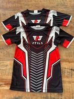2 stuks Atila kickboks shirt maat 9-10, Ophalen of Verzenden, Zo goed als nieuw, Overige, Vechtsportkleding