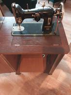 Pfaff 130 Naaimachine in Kast, Ophalen