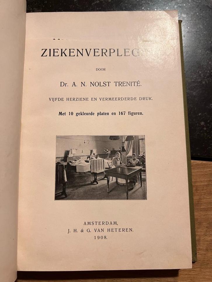 Handboek der ziekenverpleging - Dr. A.N. Nolst *1908*, Antiek en Kunst, Antiek | Boeken en Bijbels, Ophalen of Verzenden