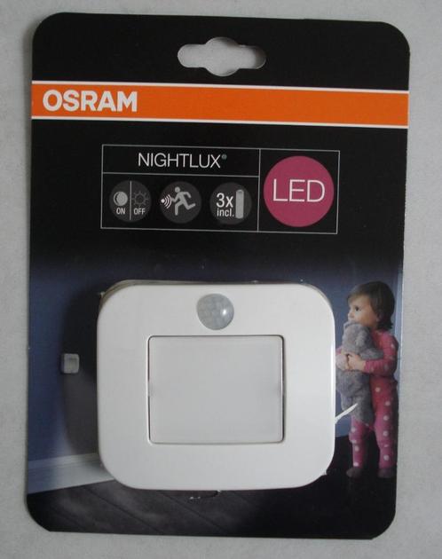 Nachtlampje Osram automatisch en beweging sensor op batterij, Huis en Inrichting, Lampen | Overige, Zo goed als nieuw, Ophalen of Verzenden
