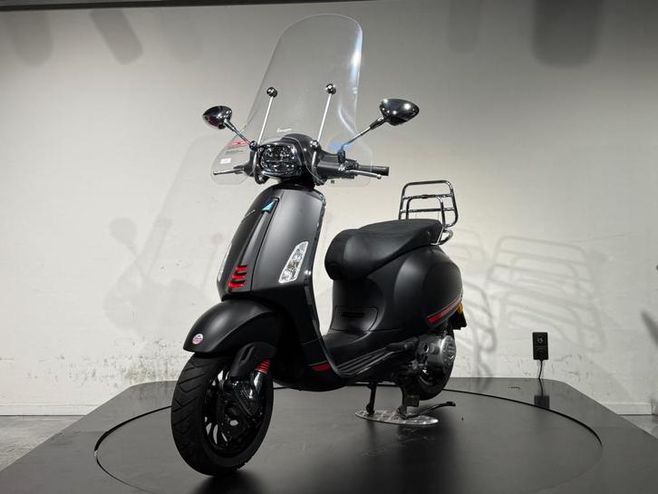 Vespa Sprint S | 2022 | 600km, Fietsen en Brommers, Scooters | Vespa, Zo goed als nieuw, Overige modellen, Benzine, Ophalen of Verzenden