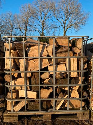 Haardhout kachelhout brandhout eiken beschikbaar voor biedingen
