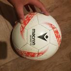 Macron degree xi, Ophalen of Verzenden, Zo goed als nieuw, Bal