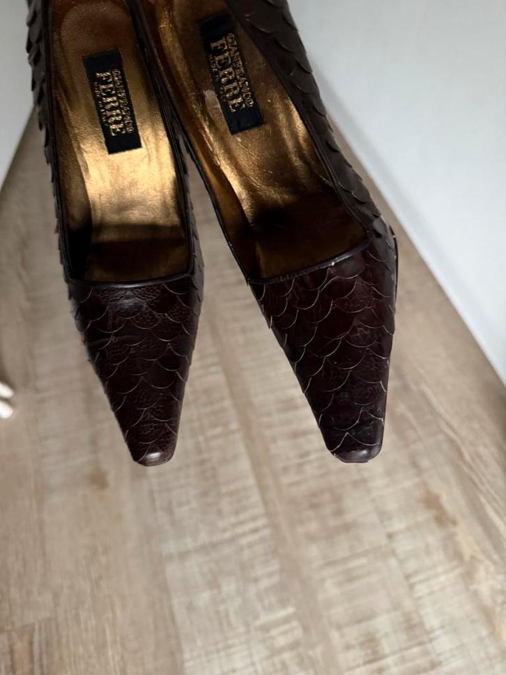 Hoge hakken pumps maat 37(high heels,stiletto's,naaldhakken), Kleding | Dames, Schoenen, Gedragen, Pumps, Bruin, Ophalen of Verzenden