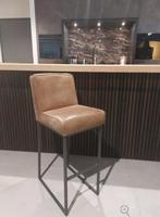 Showroom uitverkoop - Fred de la Bretoniere Barstoel Cognac, Huis en Inrichting, Ophalen, Nieuw, Metaal, IntensWonen