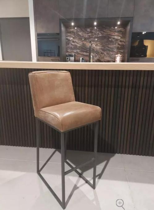 Showroom uitverkoop - Fred de la Bretoniere Barstoel Cognac, Huis en Inrichting, Barkrukken, Nieuw, 90 cm of meer, Leer, Metaal