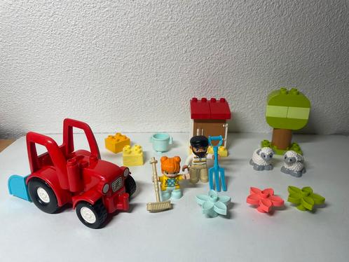 Duplo 10950 Landbouwtractor en Dierenverzorgen, Kinderen en Baby's, Speelgoed | Duplo en Lego, Zo goed als nieuw, Duplo, Ophalen of Verzenden