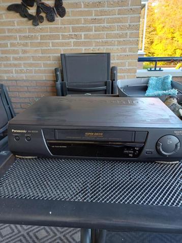 Panasonic  video recoorder type NV-SD220 beschikbaar voor biedingen