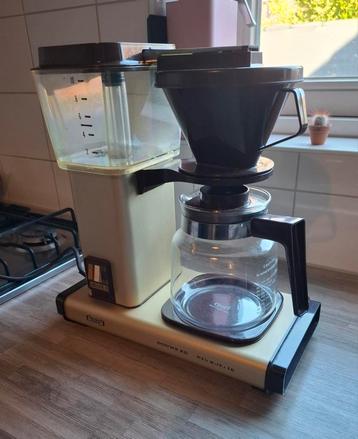 Nette Douwe Egberts Technivorm koffiezetapparaat type 74 beschikbaar voor biedingen