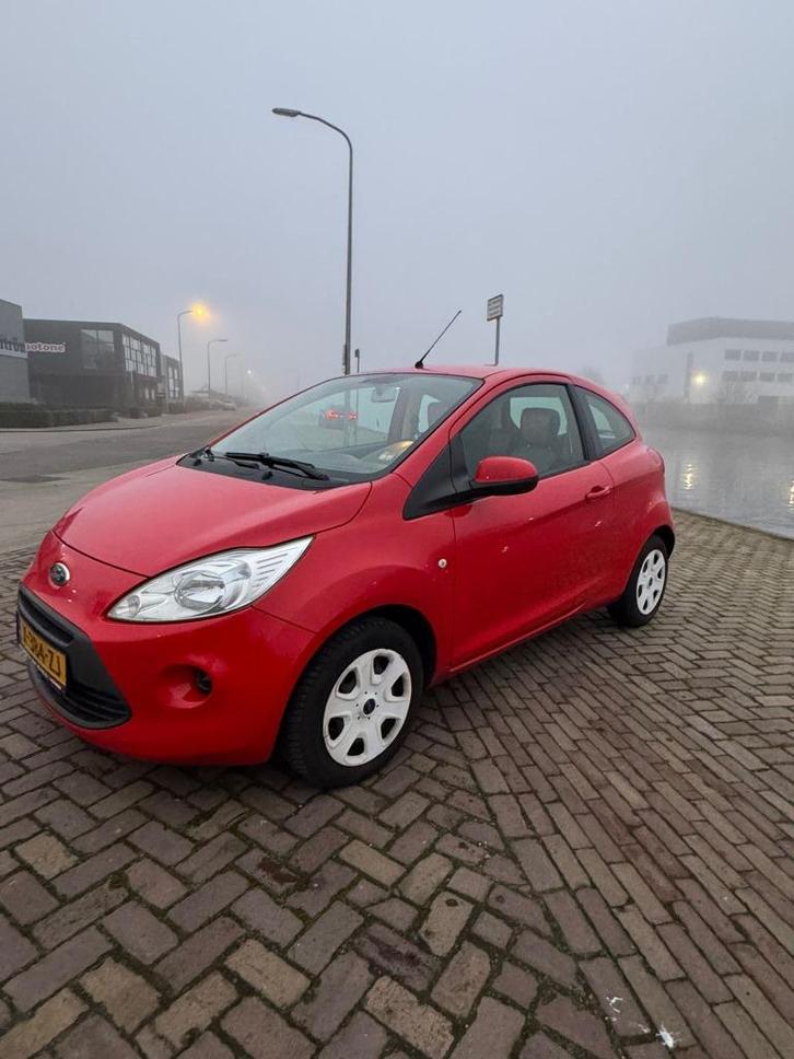 Ford Ka 1.2 69pk 2012 Rood met stoelverwarming, Auto's, Ford, Bedrijf, Ka, ABS, Airbags, Airconditioning, Boordcomputer, Centrale vergrendeling