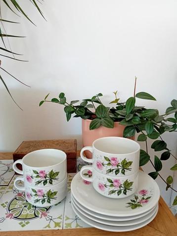 4x Villeroy & Boch kop en schotel  beschikbaar voor biedingen