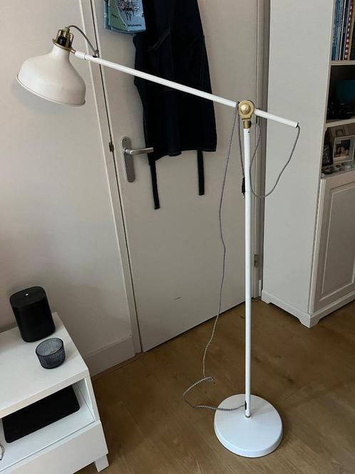 Ikea RANARP staande lamp wit, Huis en Inrichting, Lampen | Vloerlampen, Zo goed als nieuw, 150 tot 200 cm, Ophalen