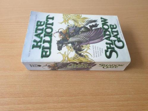 Kate Elliot - Shadow Gate, Boeken, Fantasy, Gelezen, Ophalen of Verzenden