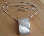 zilveren koord ketting met grote parelmoer hanger [721], Sieraden, Tassen en Uiterlijk, Kettingen, Met hanger, Verzenden, Zo goed als nieuw