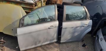 FORD FOCUS STATION PORTIEREN LV+LA BJ 2010 beschikbaar voor biedingen