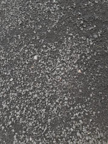 Gebroken asfalt beschikbaar voor biedingen