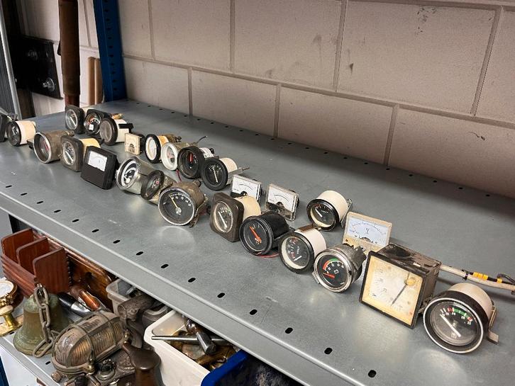 Voltmeter, Watersport en Boten, Navigatiemiddelen en Scheepselektronica, Gebruikt, Overige typen, Ophalen of Verzenden