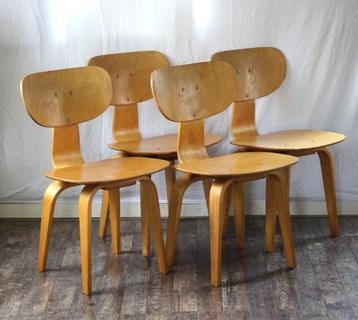 Pastoe stoelen SB02 beschikbaar voor biedingen