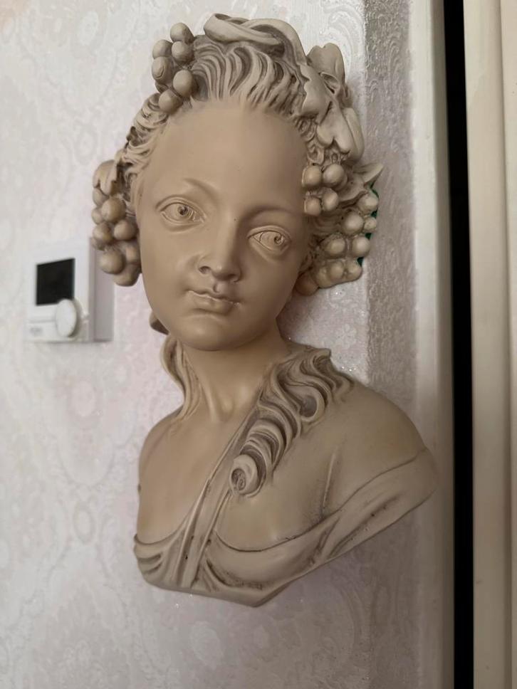 Muurdecoratie Buste Vrouw met Druiven, Antiek en Kunst, Kunst | Beelden en Houtsnijwerken, Ophalen
