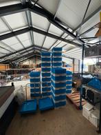 Mooie partij Glazen korfen/kratten ZGAN inclusief 2 trolleys, Doe-het-zelf en Verbouw, Kratten en Dozen, Ophalen, 40 tot 60 cm