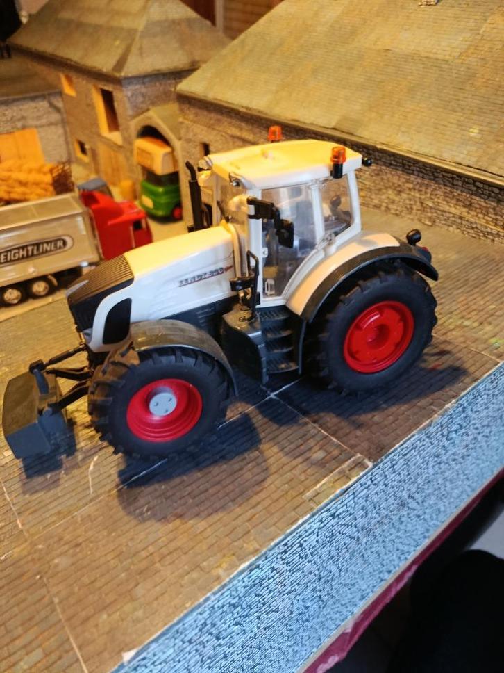 Fendt Vario 936 witte + massa - Majorette groot formaat, Hobby en Vrije tijd, Modelauto's | 1:32, Gebruikt, Tractor of Landbouw