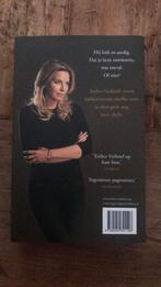 Boek Façade - Esther Verhoef - Thriller, Ophalen of Verzenden, Zo goed als nieuw, Esther Verhoef, Nederland