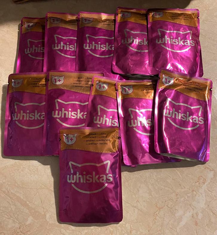 Wishkas zakjes diverse smaken, Dieren en Toebehoren, Dierenvoeding, Kat, Ophalen of Verzenden