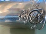 Moet & Chandon Champagne koeler, Ophalen