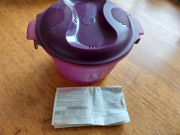 Tupperware Rijstkoker en Pastakoker beschikbaar voor biedingen