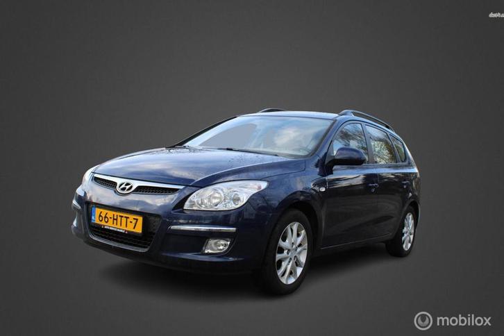 Hyundai i30 CW 1.6i Dynamic Business. Clima control, Trekhaa, Auto's, Hyundai, Bedrijf, Te koop, i30, ABS, Airbags, Airconditioning