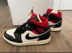 Nike Air Jordan 1 mid dames, Kleding | Dames, Schoenen, Nike Jordan, Zo goed als nieuw, Sneakers of Gympen, Zwart