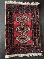 Perzisch/ vintage tapijt/ tafelkleed in goede staat, Ophalen of Verzenden, Gebruikt, Rechthoekig