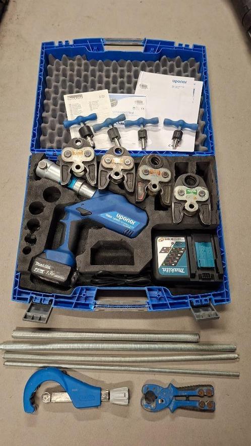 Uponor up110 accu perstang persmachine persapparaat, Auto diversen, Autogereedschap, Zo goed als nieuw, Ophalen of Verzenden