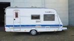 Caravan Hobby 440 De Luxe Easy, mover,  nieuwe BOVAG keuring, Caravans en Kamperen, Vast bed, Hobby, Bedrijf, Treinzit