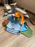 Playmobil zwembad, camper, vliegtuig, kasteel, Ophalen, Zo goed als nieuw