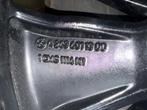 Set velgen met banden Mercedes  EQA, Ophalen, 18 inch, Gebruikt, Banden en Velgen