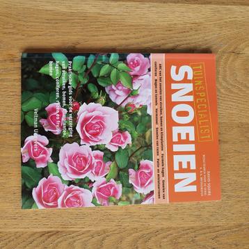 Boek: Tuinspecialist: Snoeien  beschikbaar voor biedingen