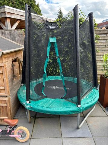 Trampoline 180 cm met veiligheidsnet beschikbaar voor biedingen