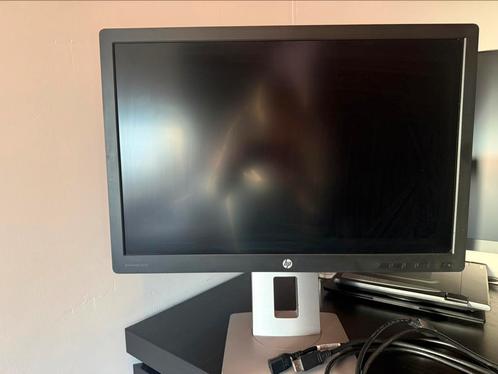 Volledige thuiswerkset! HP monitor, docking station etc, Computers en Software, Monitoren, Zo goed als nieuw, 60 Hz of minder