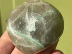 Grote handsteen Garniriet Groene Maansteen mineralen, Verzamelen, Mineralen en Fossielen, Ophalen of Verzenden, Mineraal