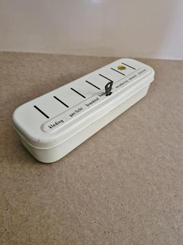 Origineel spaarblik+sleuteltje,jr'70 Brabantia,gas-licht enz beschikbaar voor biedingen