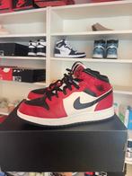 Air Jordan 1 Mid (GS) , Black Gym Red Noir EU39, Kleding | Dames, Schoenen, Ophalen of Verzenden, Zo goed als nieuw, Zwart, Sneakers of Gympen