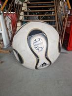 een 84 cm wereld beker bal 2006, Ophalen, Gebruikt, Spel