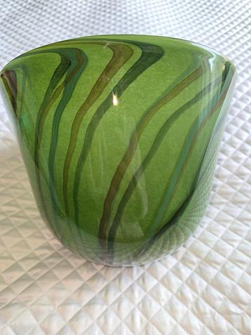 Vintage retro glazen bloempot  beschikbaar voor biedingen