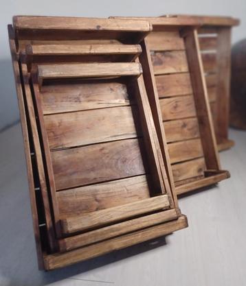 Houten Dienbladen/Kistjes Set 25.- voor de hele set beschikbaar voor biedingen