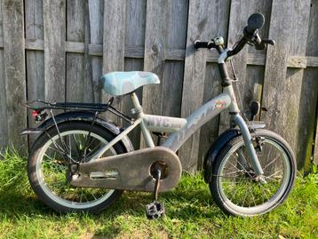 Jongensfiets 16 inch beschikbaar voor biedingen
