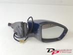 Buitenspiegel rechts van een Skoda Octavia