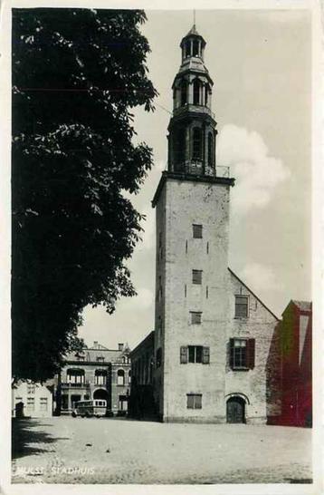 (301-108-033) Hulst Stadhuis beschikbaar voor biedingen