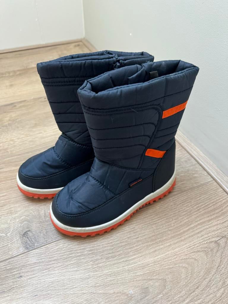 Snowboots maat 33, Kinderen en Baby's, Kinderkleding | Schoenen en Sokken, Ophalen, Jongen of Meisje, Laarzen, Zo goed als nieuw